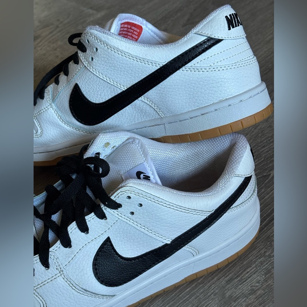 Nike Men's SB low dunks - Picture 9 of 9